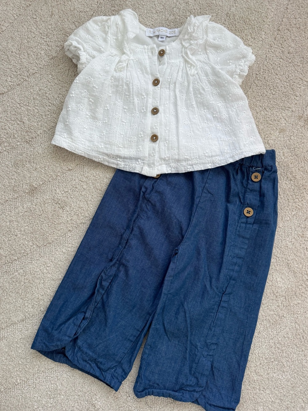 RZ by Rachel Zoe white button down shirt and white leg pants